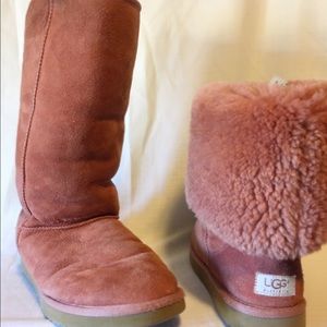 Tall uggs salmon color
